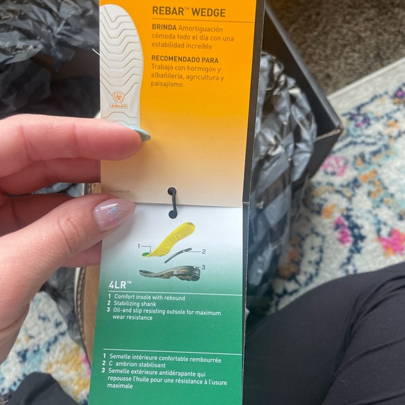 NEW - Ariat Work Boots - Aged Honey - Women’s 8 - Picture 11 of 15